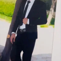 کت و شلوار همراه کراوات و کفش