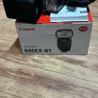 دوربین کنون EOS 80D با تجهیزات عکاسی