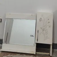آینه و کمد روشویی