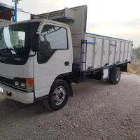 ایسوزو شش تن مدل 84