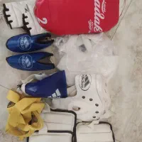 لباس و تجهیزات تکواندو