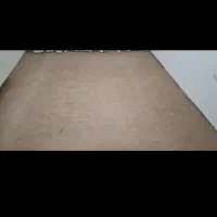 یک عدد موکت نخودی و یک عدد قهوه ای