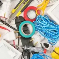 برقکشی و لوله کشی ساختمان