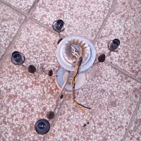 یک عدد لوستر سالم