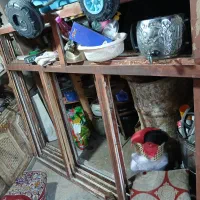 پنجره آهنی سالم