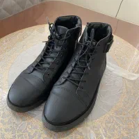 نیم بوت سایز ۴۲
