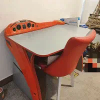 میز تحریر کودک و نوجوان