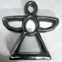 مجسمه فروهر سفالی با روکش کروم