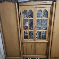 سه عدد کمد چوبی