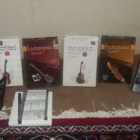 تعدادی عنوان DVD آموزش (گیتار و ارگ)