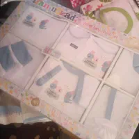 ۱۰۰۰تکه لباس بچه عمده بفروش میرسد