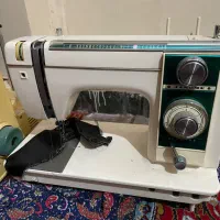 چرخ خیاطی ژانومه و سردوز ژوکی(بسیار تمیز و خانگی)