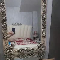 آیینه و کنسول