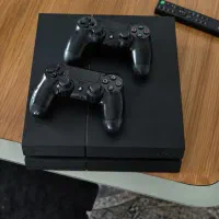 ps4 کم کارکرد با ۲دسته اورجینال