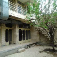 فروش زمین ۱۹۰ متری باسه طبقه مجزا هر کدام ۱۰۰ متر