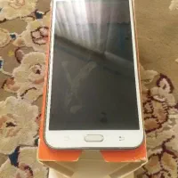موبایل J7