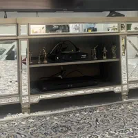 میز تلویزیون شیشه ای