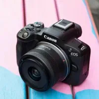 دوربین کنون R50