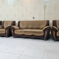 مبل و تخت خواب .آینه