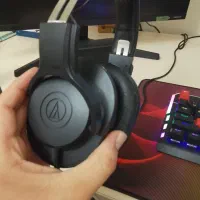 هدفون استودیویی آدیو تکنیکا، آکبند کم استفاده شده