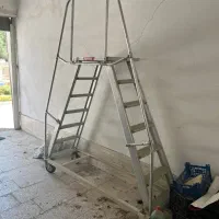 نردبان خاص خارجی