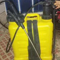 سم پاش دستی بیست لیتری