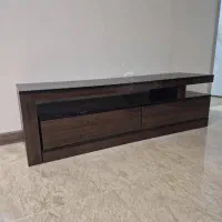 میز زیر تلوزیون