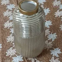 گلدان شیشه ای