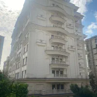 استخدام لابی من