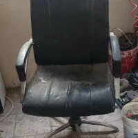 صندلی  چرخدار