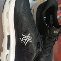 کفش اسپرت