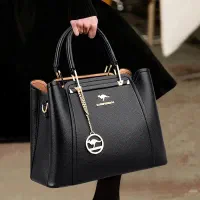 کیف گمشده زنانه