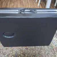 تخت ماساژپرتال قابل حمل سبک نواستفاده نشده رنگمشکی