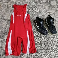 دوبنده و کفش کشتی