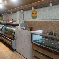 فروش 2 یخچال و کانتر و تاپینگ بستنی