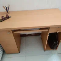 میز کامپیوتر