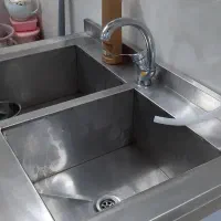 فروش لوازم قصابی ومرغ فروشی