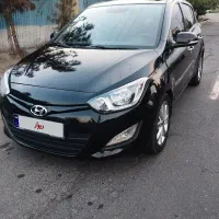هیوندا i20
