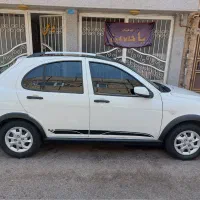 کوییک آر پارس خودرویی ۴۰۲