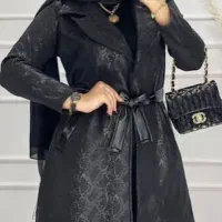 تعدادی لباس نو