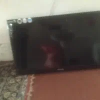 ال سی دی سام سونگ ۴۲ایج  ضربه خورده  پنر میخواد