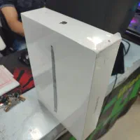 اقساط زیر قیمت نو با گارانتی macbook m1 air 8 256
