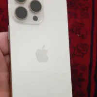 آیفون 16پرو معکس