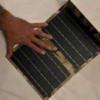 چراغ خورشیدی پرتابل تاشو