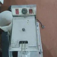 سرخ کن صنعتی برقی تک لگن اسنک ساز ۱۶ تایی