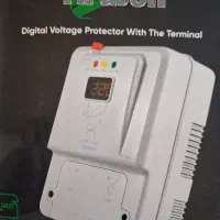 محافظ ولتاژ مرکزی