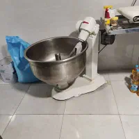 خمیرگیر ۶۰ کیلویی اصفهان متعهد
