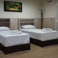 اتاق دو تخته همراه با سرویس بهداشتی و حمام