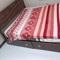 تخت خواب دو نفره