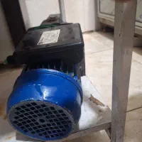 پمپ اب یک اسب  جتی صحیح و سلامت